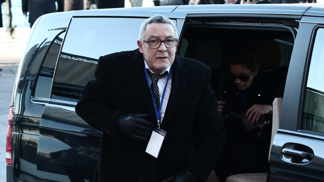 Ο γιος που είχε εγκαταλείψει η Μπριζίτ Μπαρντό εμφανίστηκε στην κηδεία της 