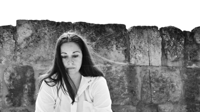 «Όταν αντέδρασα, έφηβη, στην παρενόχληση ενός άντρα, στην αγορά της Ναζαρέτ, εκείνος έβγαλε μαχαίρι»