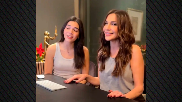 Δέσποινα Βανδή - Μελίνα Νικολαΐδη: Το τραγούδι μητέρας-κόρης στο Instagram, «το μήλο κάτω από τη μηλιά» γράφουν