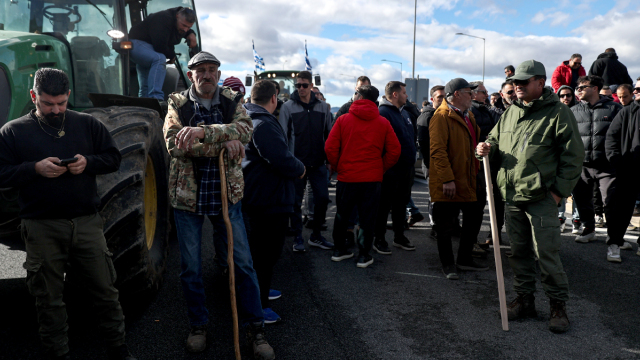 Γιατί οι σκληροί των μπλόκων άλλαξαν στάση και «έκαψαν» και την τρίτη προσπάθεια διαλόγου με την κυβέρνηση