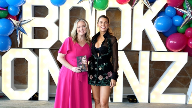 Κολίν Χούβερ: Η συγγραφέας του «It ends with us» διαγνώστηκε με καρκίνο - «Μισώ τα λαχανικά»