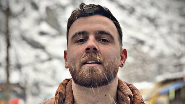 Δεν εκτελέστηκε σήμερα ο Ερφάν Σολτανί που είχε καταδικαστεί για τη συμμετοχή του στις διαμαρτυρίες στο Ιράν