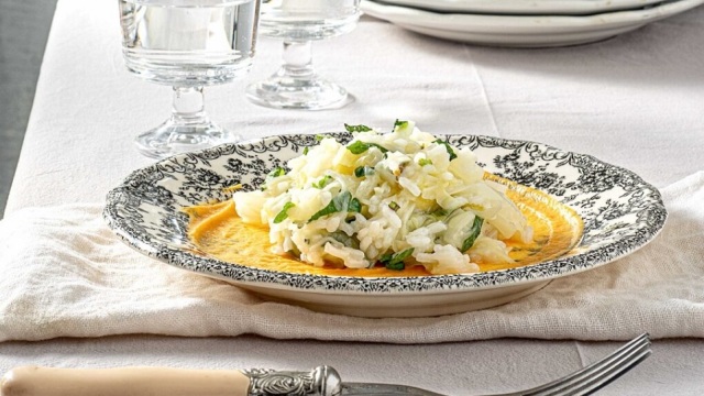 Λαχανόρυζο με χούμους γλυκοπατάτας