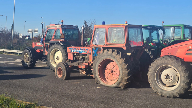 Μαρινάκης: Ντροπή να τραμπουκίζονται αγρότες μόνο επειδή συνάντησαν τον πρωθυπουργό