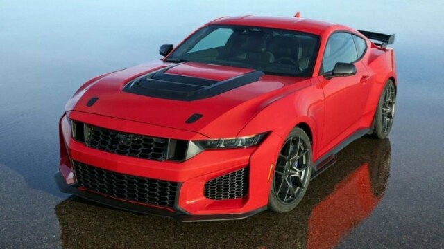 Ford Mustang Dark Horse με κομπρέσορα