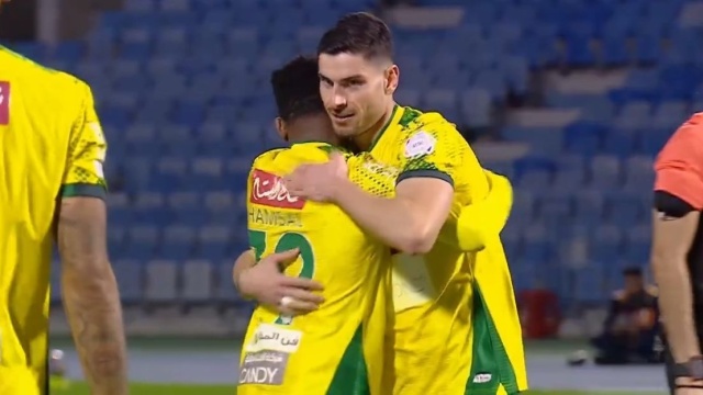 Ελληνικό «σόου» στη Σαουδική Αραβία: Μασούρας και Φορτούνης με τρία γκολ οδήγησαν την Αλ Καλίτζ στον θρίαμβο, δείτε βίντεο
