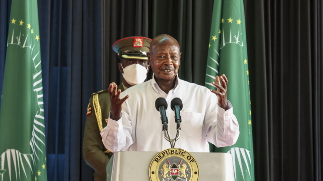 Έβδομη θητεία για τον πρόεδρο Μουσεβένι στην Ουγκάντα – Καταγγελίες για νοθεία και... απαγωγή του ηγέτη της αντιπολίτευσης από τον στρατό
