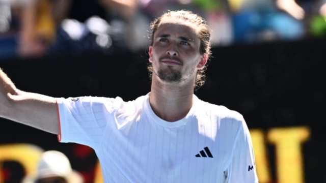 Australian Open: Φίλαθλος έκανε... πρόταση γάμου στον Ζβέρεφ μετά τον αγώνα του, δείτε βίντεο