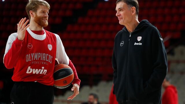 Μπαρτζώκας: «Είναι σε καλό μομέντουμ η Μακάμπι, αλλά και εμείς βελτιωνόμαστε συνεχώς»