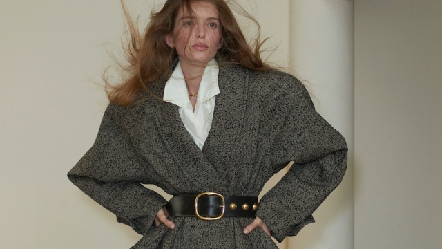 Οι μεγάλες δερμάτινες ζώνες επιστρέφουν στις ντουλάπες μας
