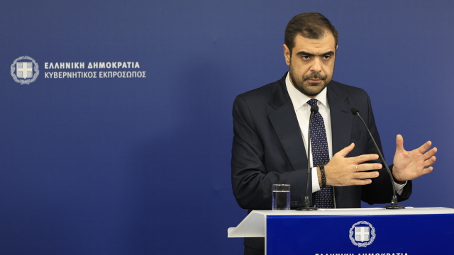 Μαρινάκης: Εγκρίθηκαν οι τέσσερις συμβάσεις για τους υδρογονάνθρακες, στόχος οι έρευνες να ξεκινήσουν το 2026
