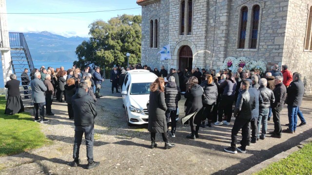 Αιτωλοακαρνανία: Το τελευταίο «αντίο» στον 50χρονο κοινοτάρχη που δολοφονήθηκε από τον 44χρονο