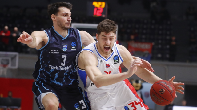 Πανιώνιος - Τουρκ Τέλεκομ 61-106: Συντριβή με τρίποντη... καταιγίδα 