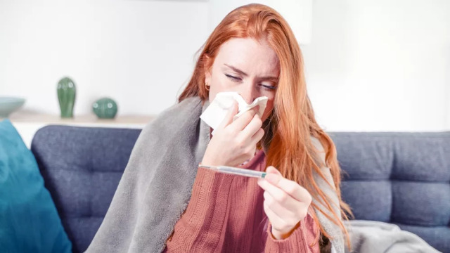 Πότε χρειάζονται προσοχή ο πυρετός και ο πόνος στη γρίπη
