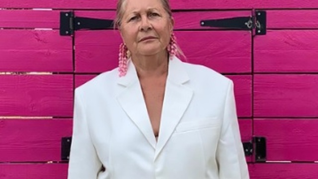 Η γιαγιά του Jacquemus μόλις έγινε η πρώτη -και πιο γλυκιά- brand ambassador της εταιρείας
