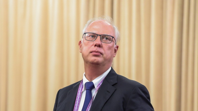 Σύντομα Ευρώπη και Βρετανία θα παρακαλούν για ρωσικό πετρέλαιο, λέει σύμβουλος του Πούτιν
