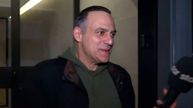 Κρατερός Κατσούλης για Κατερίνα Καραβάτου: Είναι μια παρουσιάστρια που έχει αποδείξει την αξία της