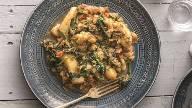 Σουπιές με σπανάκι