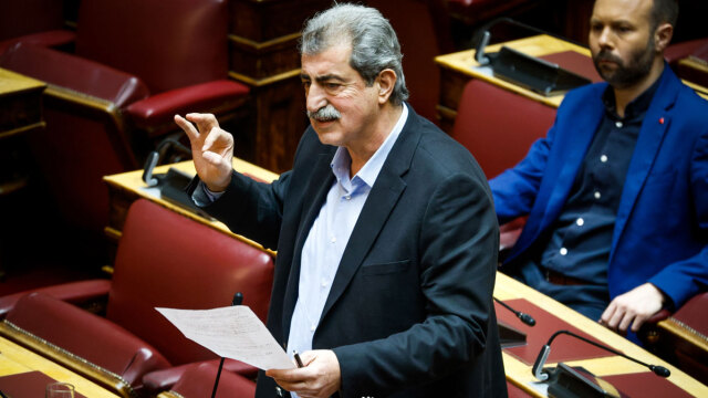 Πολάκης κατά Τσίπρα: Τα κόμματα δεν είναι ο προσωπικός ναρκισσισμός μας - Βολές και κατά Φάμελλου: Δεν μας ικανοποιούν τα δημοσκοπικά ποσοστά του ΣΥΡΙΖΑ