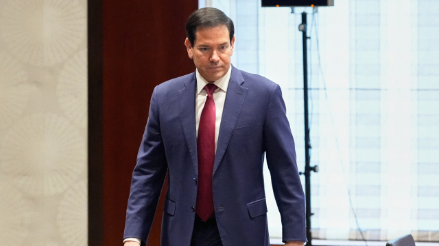 O Ρούμπιο ζήτησε από τους Αμερικανούς διπλωμάτες να πιέσουν τις χώρες που βρίσκονται για άμεση δράση κατά του Ιράν: Οι οδηγίες που έδωσε