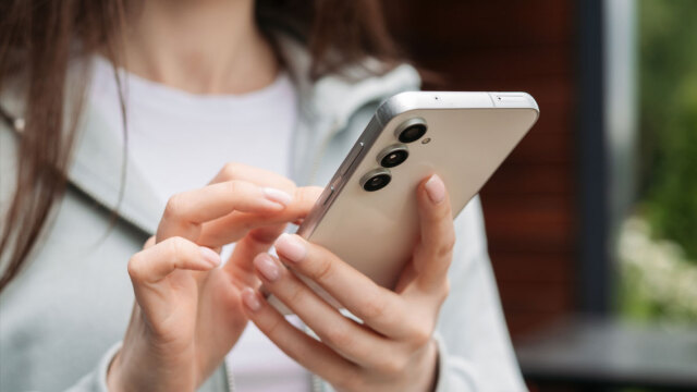 Στην Κύπρο θα σταλεί στις 19:00 δοκιμαστικό SMS σε όλα τα κινητά τηλέφωνα, προληπτικά μέτρα και σαφείς οδηγίες προς τους πολίτες