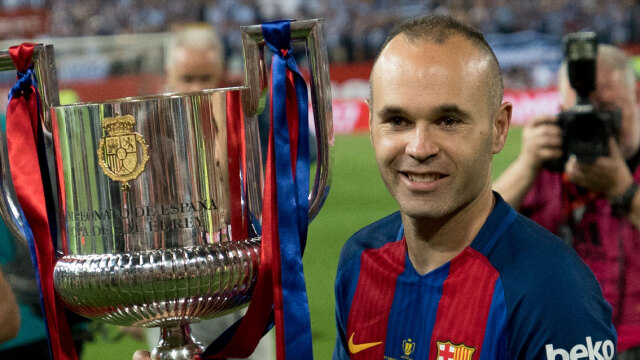 «Βόμβα» με Ινιέστα στο Μαρόκο και νέο κεφάλαιο για την ομάδα του Ελ Κααμπί