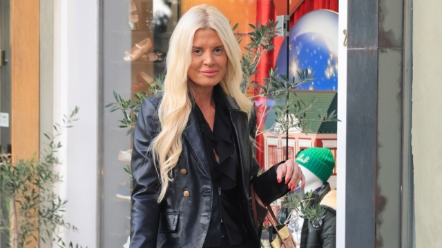 Θύμα ληστείας η Μαρίνα Σταυράκη: Κουκουλοφόροι την απείλησαν με μαχαίρι στο σπίτι της