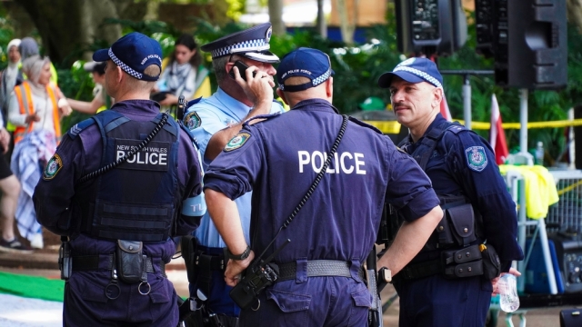 Αυστραλία: Ένας νεκρός, δυο τραυματίες σε επίθεση με μαχαίρι στο Σίδνεϊ