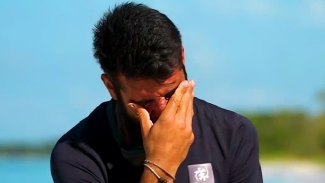 Ξέσπασε σε κλάματα ο Μάνος στο Survivor: Έχω δουλέψει με παιδιά ειδικής αγωγής, είναι πολύ βαρύ αυτό που έκανα