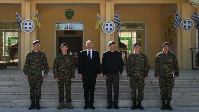 Δένδιας: Η θητεία παρωδία πρέπει να πάρει τέλος, έχουμε ζωντανή απειλή