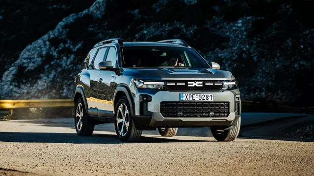 Δοκιμάζουμε το υβριδικό Dacia Bigster - Πόσο κοστίζει στην Ελλάδα;
