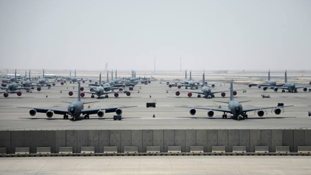 New York Times: Αμερικανοί στρατιώτες απομακρύνθηκαν από βάσεις στο Κατάρ και το Μπαχρέιν