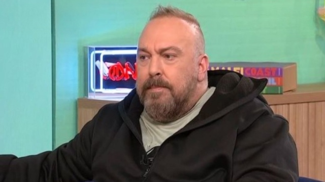 Γιώργος Αλκαίος για την απόφασή του να μείνει στη Μήλο: Φαντάζονταν ότι μου έστριψε