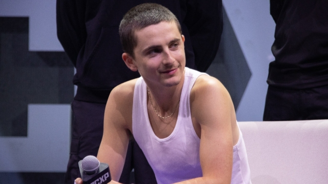 Ο Τιμοτέ Σαλαμέ χαρακτήρισε «αλήτη» πρώην συνεργάτη του που υποτίμησε τις υποκριτικές του ικανότητες