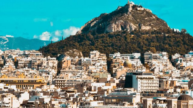 
Συνεχίζονται τα ρεκόρ του ελληνικού τουρισμού - Από ποιες αγορές δαπανήθηκαν τα περισσότερα χρήματα στην Ελλάδα