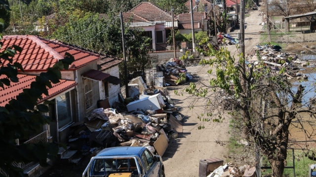 Βλοχός Καρδίτσας: Το χωριό «φάντασμα» που πνίγηκε στη λάσπη, «δεν υπάρχει μέλλον πια εδώ» λένε οι λιγοστοί κάτοικοι