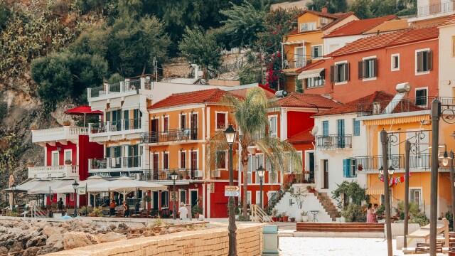 5 ηπειρωτικοί προορισμοί για το Πάσχα που θυμίζουν νησί