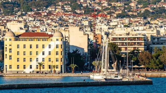 Τα σπουδαία βιομηχανικά μνημεία του Βόλου σε μία περιήγηση