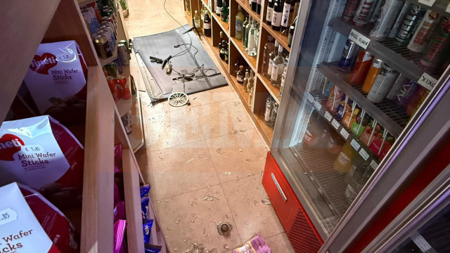 Επεισοδιακή διάρρηξη σε κάβα στη Θεσσαλονίκη: Ο ιδιοκτήτης έπιασε τους δράστες επ' αυτοφώρω, συνελήφθη ο ένας, δείτε βίντεο