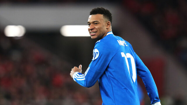 Συναγερμός στη Ρεάλ με Εμπαπέ: Ψάχνονται στη «βασίλισσα» με τον τραυματισμό του Γάλλου σταρ