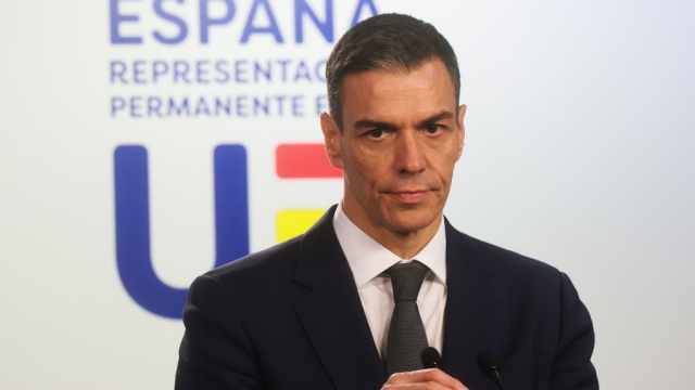 Σεβαστείτε το διεθνές δίκαιο και τις εμπορικές συμφωνίες, απαντά η Ισπανία στον Τραμπ