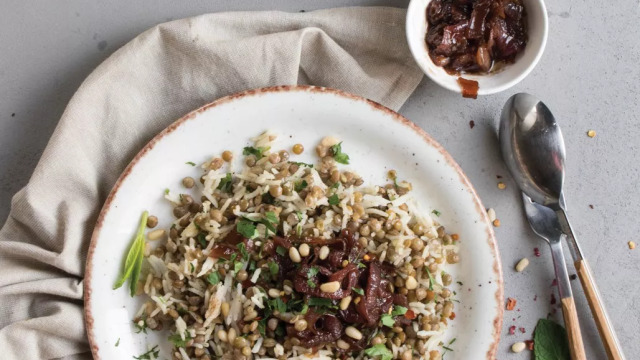 Πρέπει τελικά να τρώμε φακές με ρύζι;