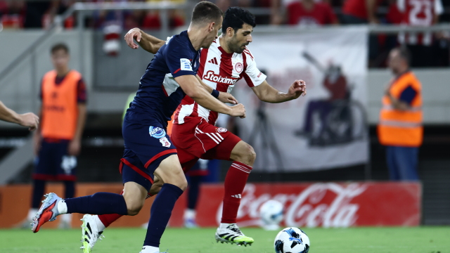 Πανσερραϊκός - Ολυμπιακός 0-0 (Α' ημίχρονο): Live ο αγώνας της Super League 