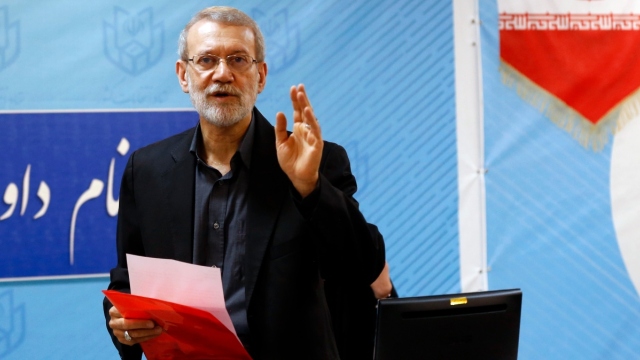 Αλί Λαριτζανί: Ποιος είναι ο άνθρωπος που θα κινήσει νήματα μετά τον θάνατο του Αλί Χαμενεΐ και ήδη εκτοξεύει απειλές