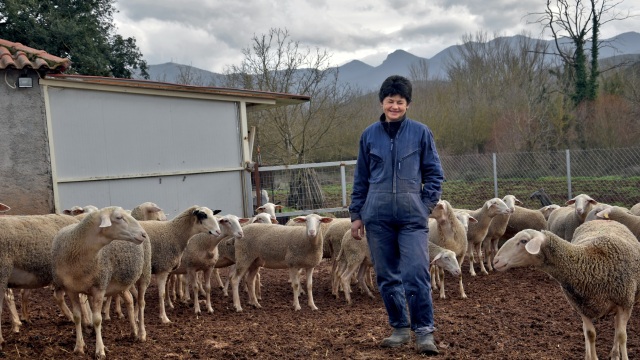 Aγροτοκτηνοτρόφος από την ορεινή Αρκαδία: «Η ζωή του αγρότη και του βοσκού είναι δύσκολη, αλλά οι γυναίκες τα καταφέρνουν πολύ καλά και σε αυτόν τον τομέα»
