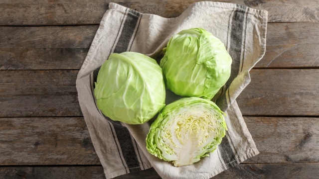 Πώς να καταψύξετε σωστά το λάχανο για να μείνει φρέσκο για μήνες