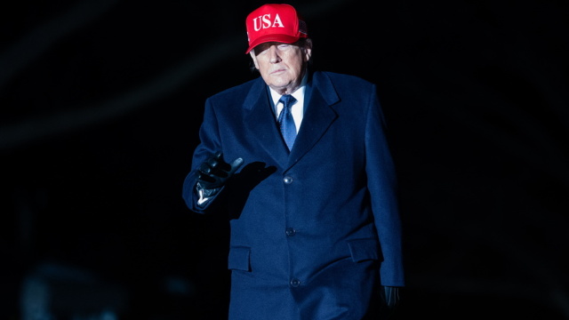 Τραμπ για Ιράν: Θέλουν απεγνωσμένα να συνάψουν συμφωνία, έπρεπε να το είχαν κάνει πριν από μία εβδομάδα