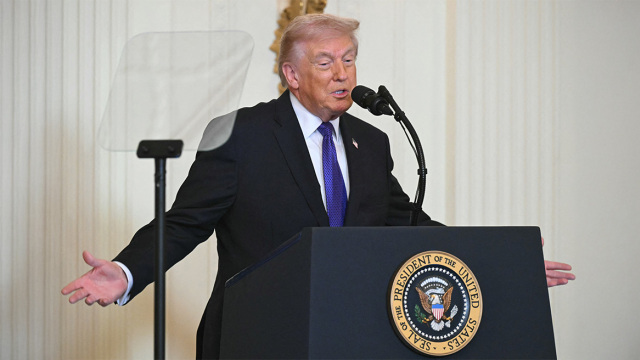 Το Ιράν με πυρηνικά θα ήταν κολοσσιαία απειλή, είναι η τελευταία καλή μας ευκαιρία να τους σταματήσουμε, λέει ο Τραμπ