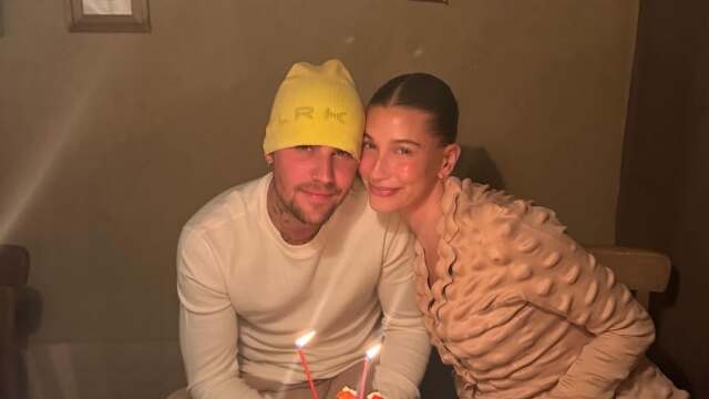 Justin Bieber: Ρομαντικό δείπνο για τα γενέθλιά του με τη Hailey Bieber
