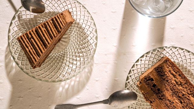 Πάστα Σεράνο - Η σοκολατένια πάστα των παιδικών μας χρόνων